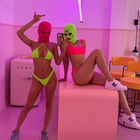 Meet your Posher, Emma - Picture 1 of 1